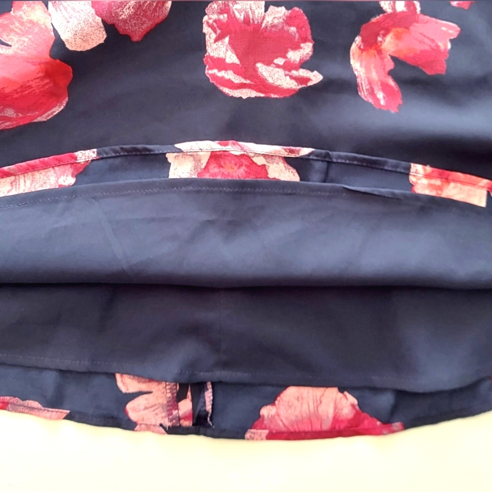Banana Republic, Floral Navy And Burgandy, Fit and Flare Mini Dress, Size 0 NEW! - Picture 5 of 9